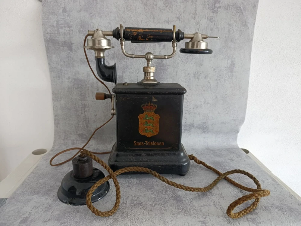 Starožitný skandinávský telefon Stats-Telefonen (1900–1925) | Emil Möller Horsens, Dánsko