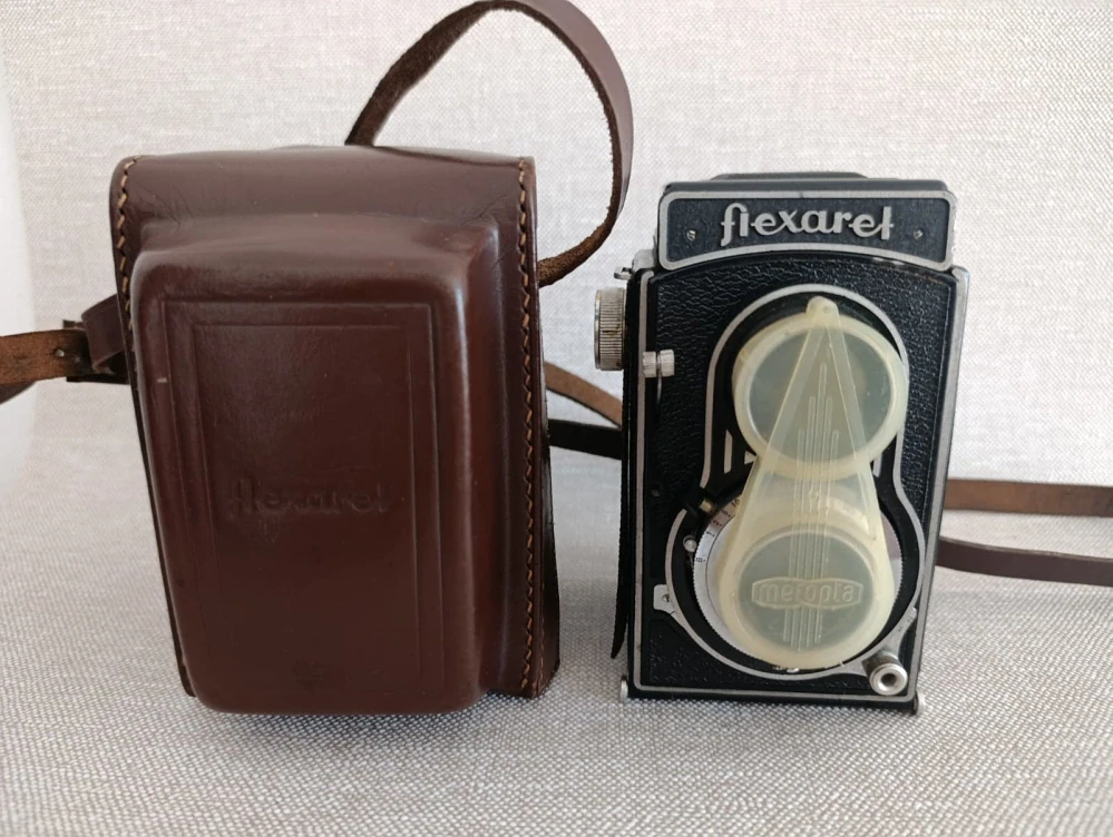 Flexaret V (5) – Meopta Belar 3,5/80, krytka objektivů a pouzdro (č.30)
