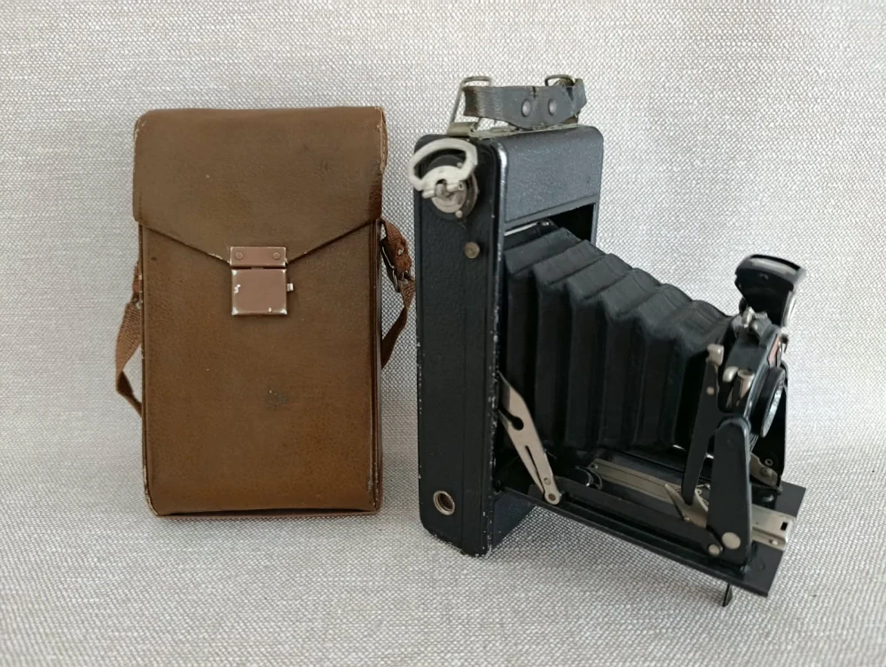 Starožitný měchový fotoaparát Agfa Billy Record – Agfa Anastigmat 8,8 č.82