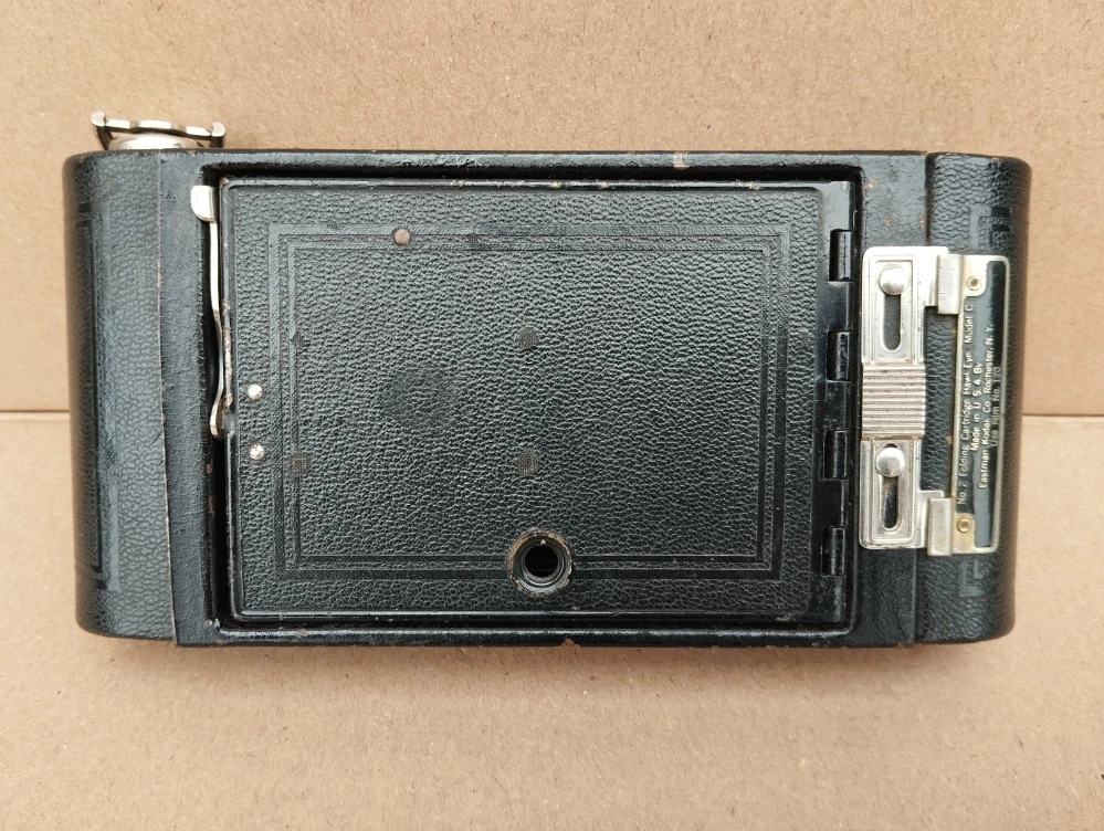 Starý velký fotoaparát Kodak KODO model C