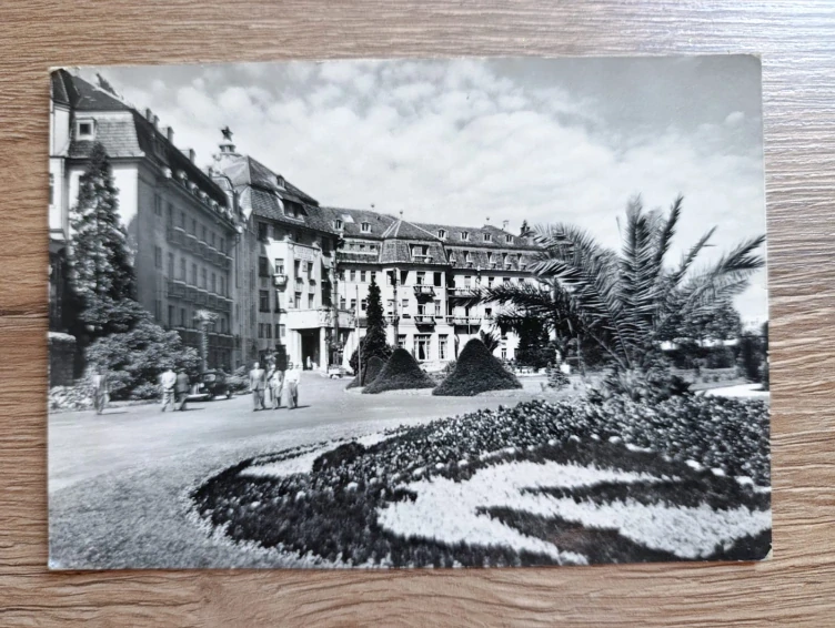 PIEŠŤANY – Thermia Palace, lázně, stará černobílá pohlednice