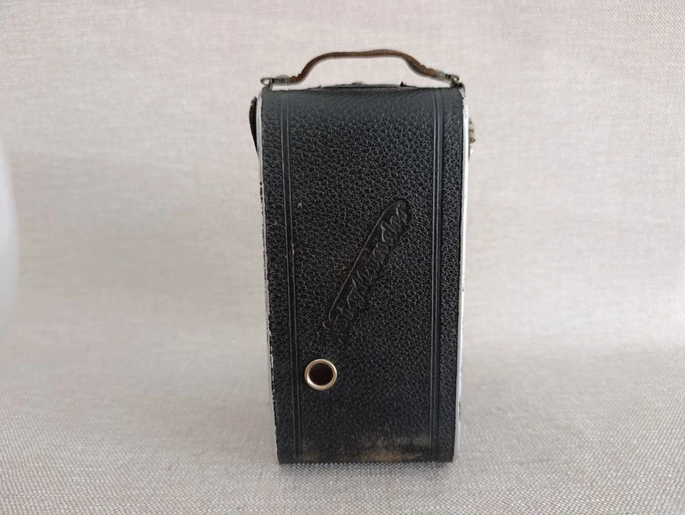 Starý měchový fotoaparát Voigtländer – Voigtar 1:7,7 - č.62