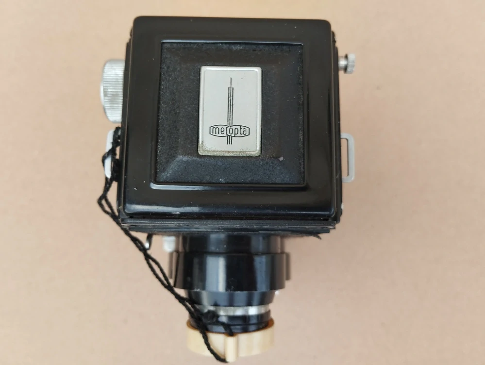 Starý fotoaparat Flexaret do sbírky nebo k dekoraci