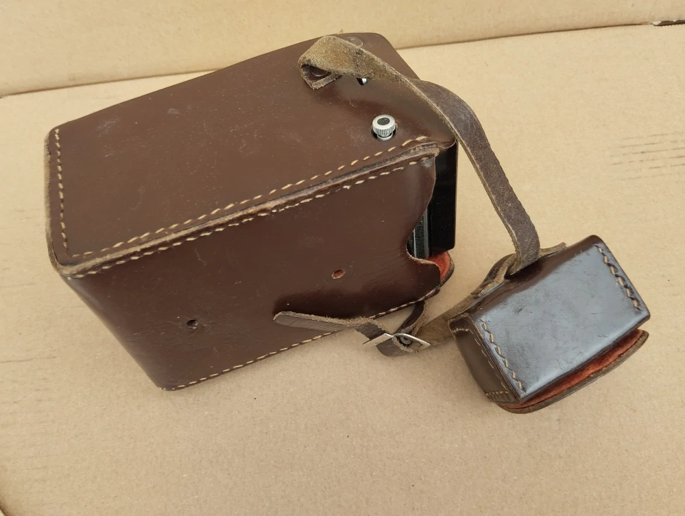 Starý československý fotoaparát Flexaret