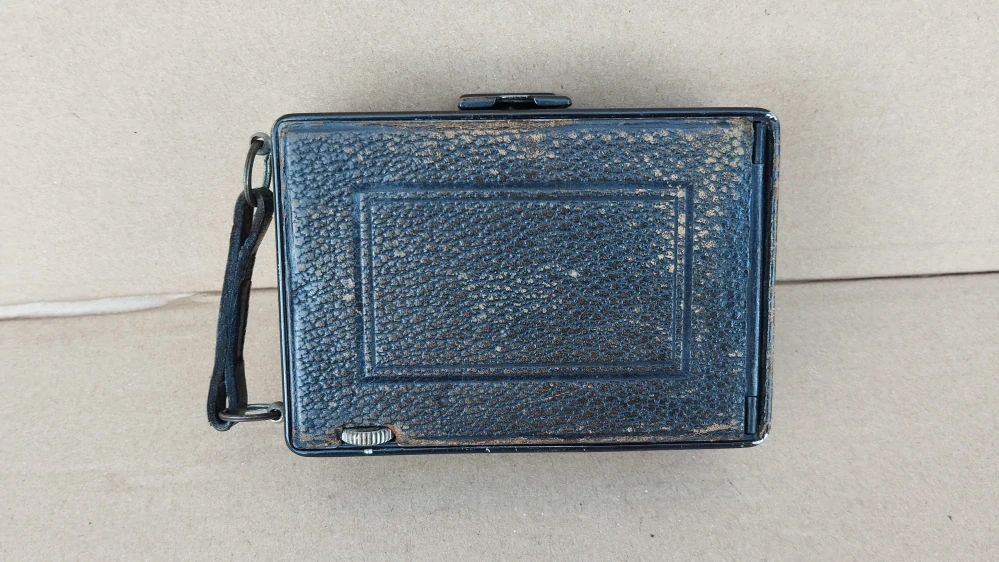 Starý německý měchový fotoaparát Welta Watson 6,5x9 Eurynar Compur