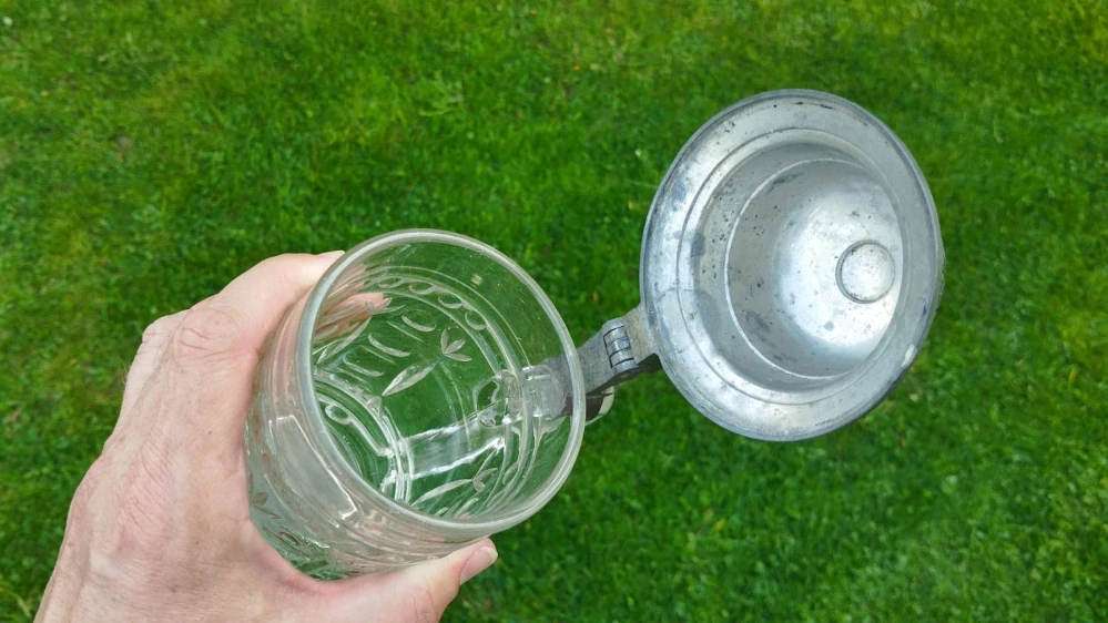 Starý skleněný korbel do vaší sbírky  --- Komisni prodej ---