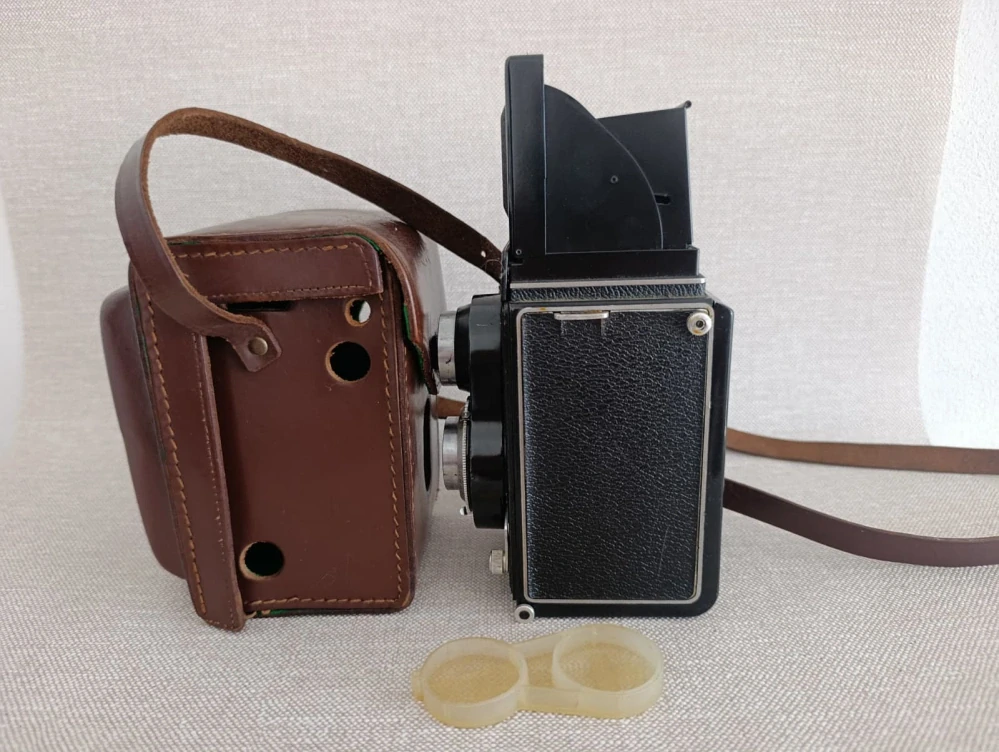 Flexaret V (5) – Meopta Belar 3,5/80, krytka objektivů a pouzdro (č.30)