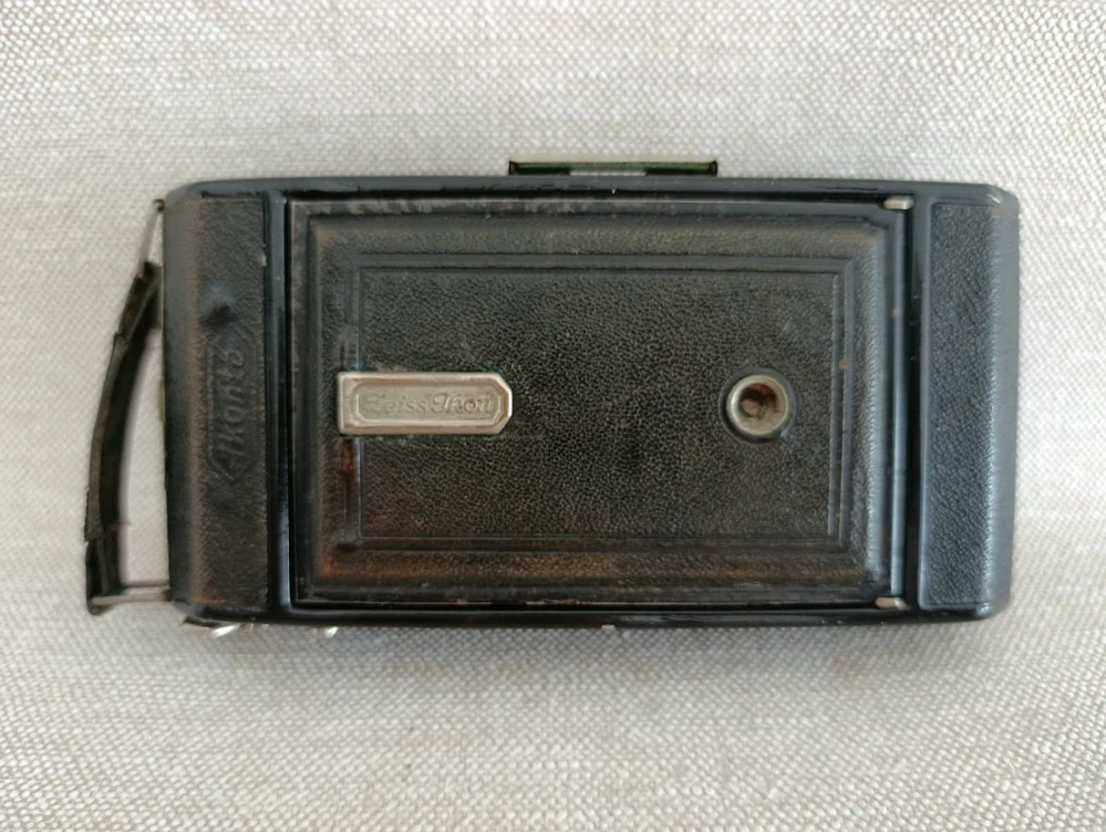 Zeiss Ikon Ikonta 6x9 – Tessar 4,5/10,5 Compur – měchový fotoaparát č.81
