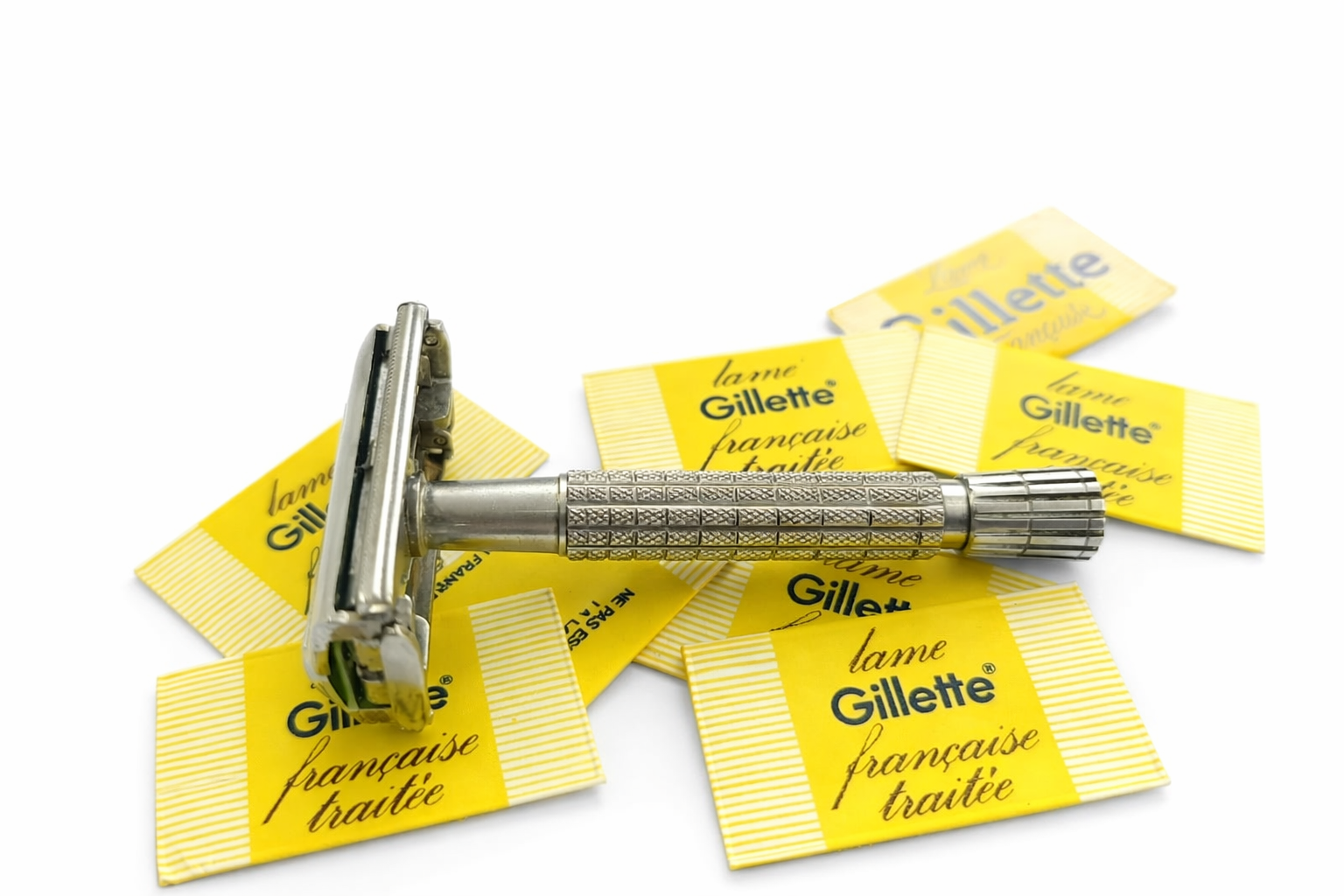 Starožitný holicí strojek Gillette s pouzdrem