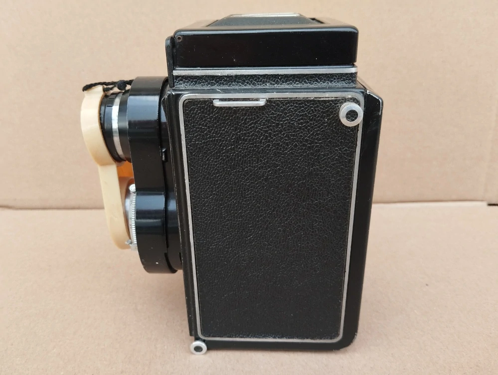Starý fotoaparat Flexaret do sbírky nebo k dekoraci