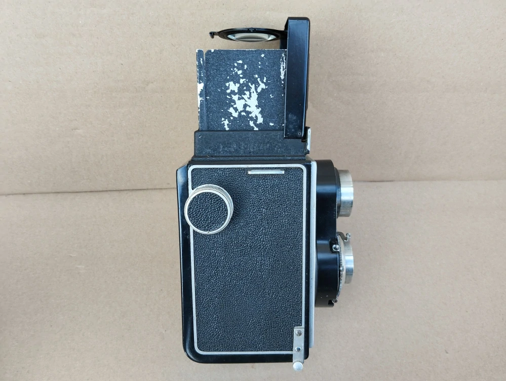 Starý fotoaparát Flexaret s kož.pouzdrem