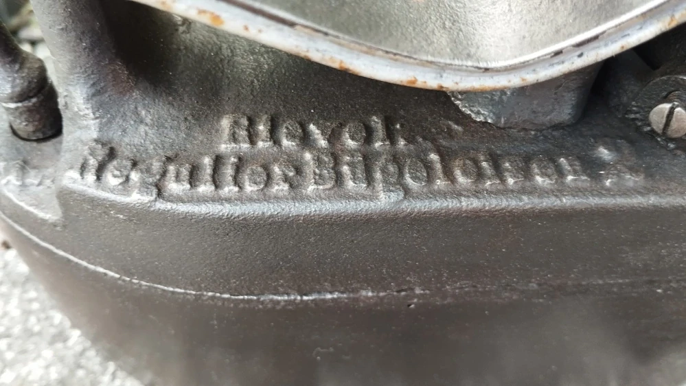 Obrovská velmi stará KOMÍNOVÁ žehlička D.R.GM. 10,37kg!