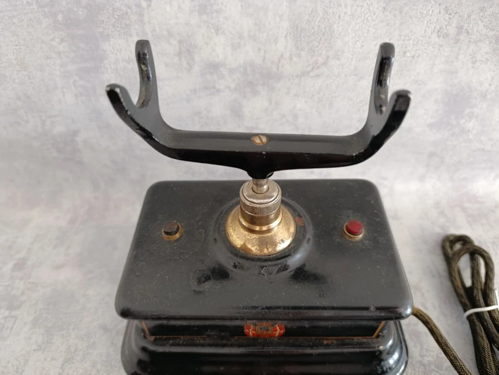 Starý orig.telefon JYDSK do sbírky, k dekoraci