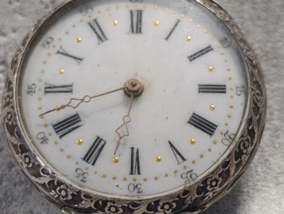 Starožitné kapesní hodinky – klíčovky, stříbro