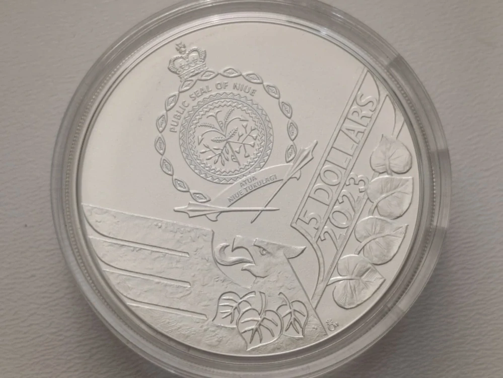 Stříbrná dvouuncová investiční mince Český lev 2023 číslovaná