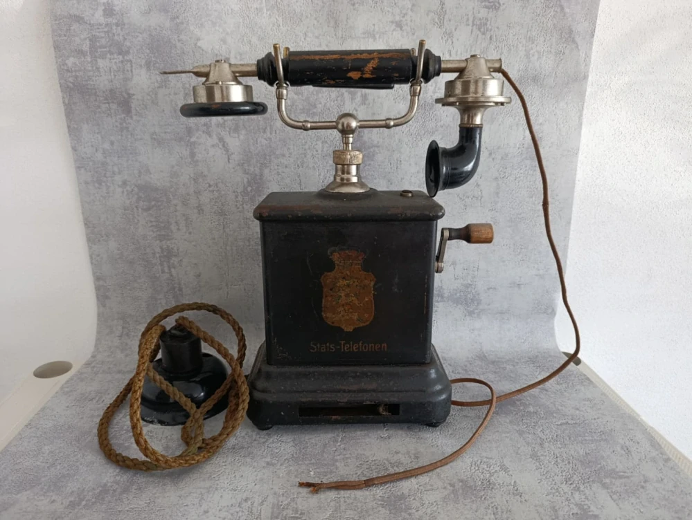 Starožitný skandinávský telefon Stats-Telefonen (1900–1925) | Emil Möller Horsens, Dánsko