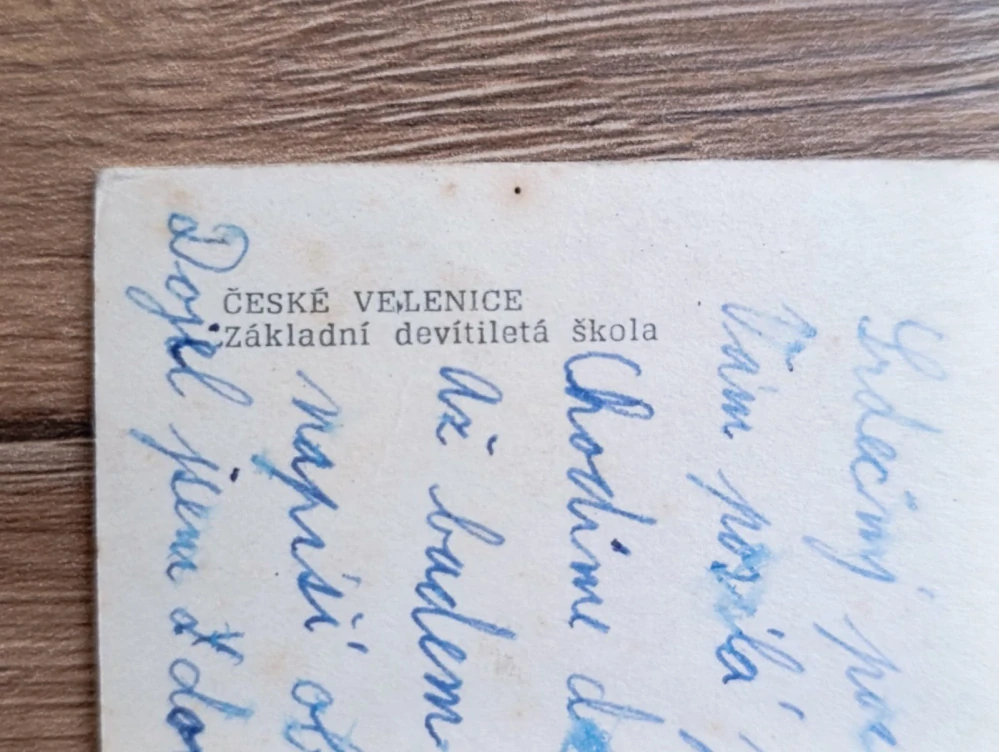 ČESKÉ VELENICE – základní devítiletá škola, děti – stará pohlednice