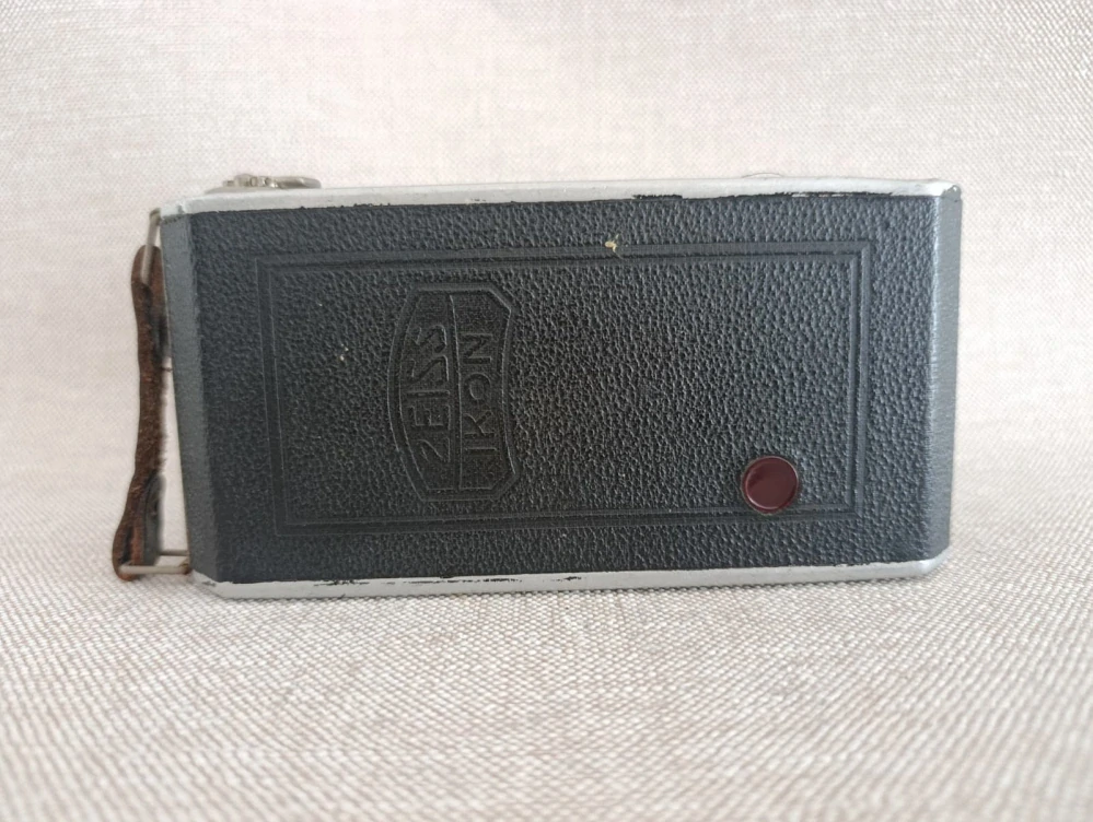 Zeiss Ikon 520/2 – Novar-Anastigmat 10,5 cm – starý měchový fotoaparát č.58