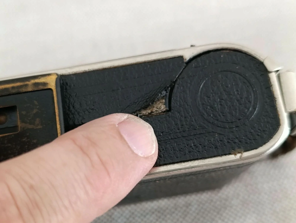 Starožitný měchový fotoaparát Voigtländer Bessa Voigtar + pouzdro č.80