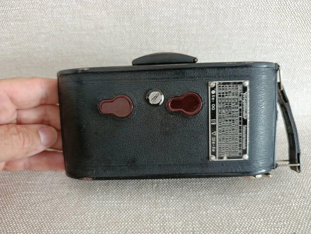 Starožitný měchový fotoaparát Voigtländer Bessa 6x9 + pouzdro č.86