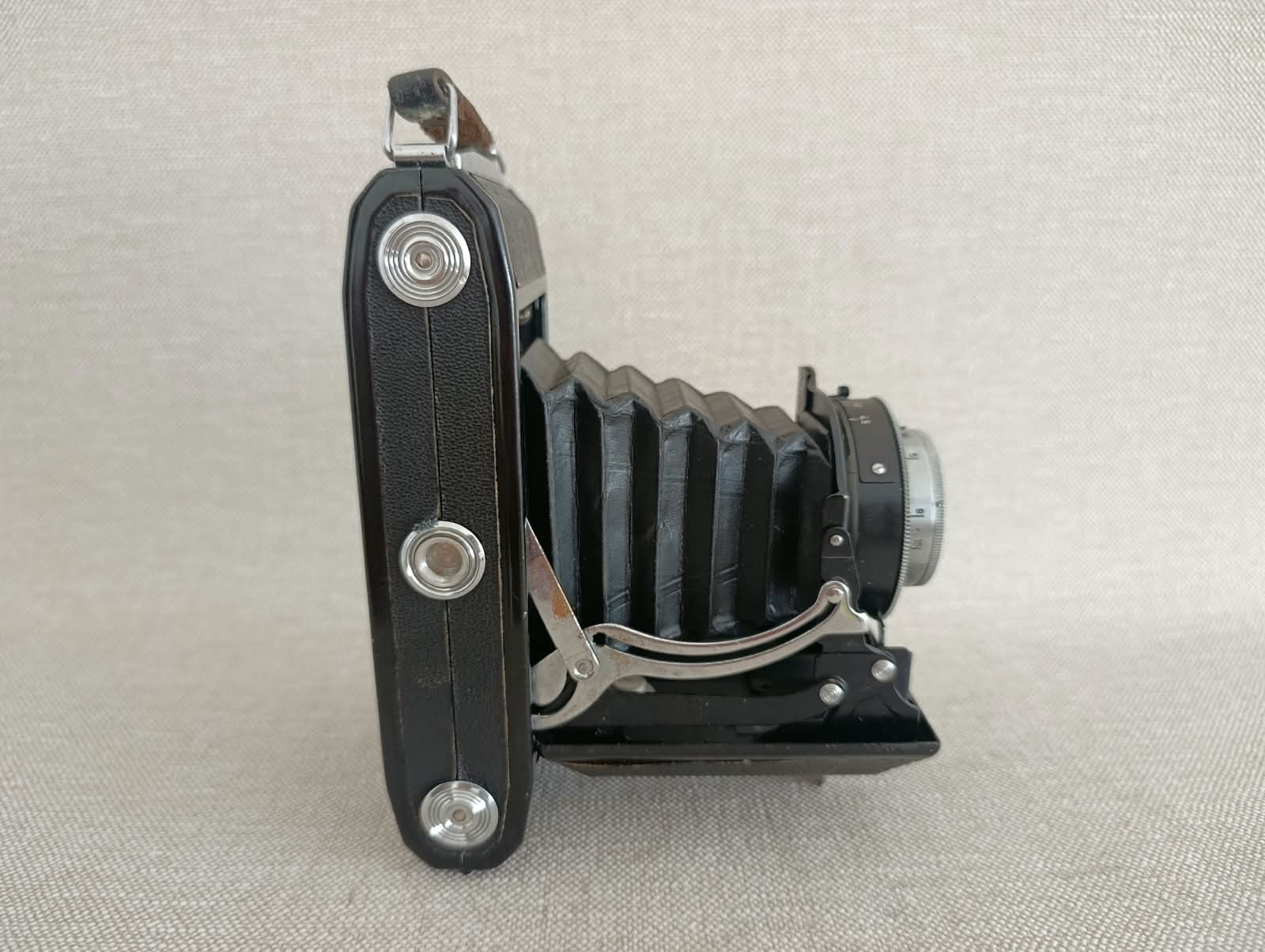 Zeiss Ikon Ercona – Novonar Anastigmat 4,5/110 V č.103
