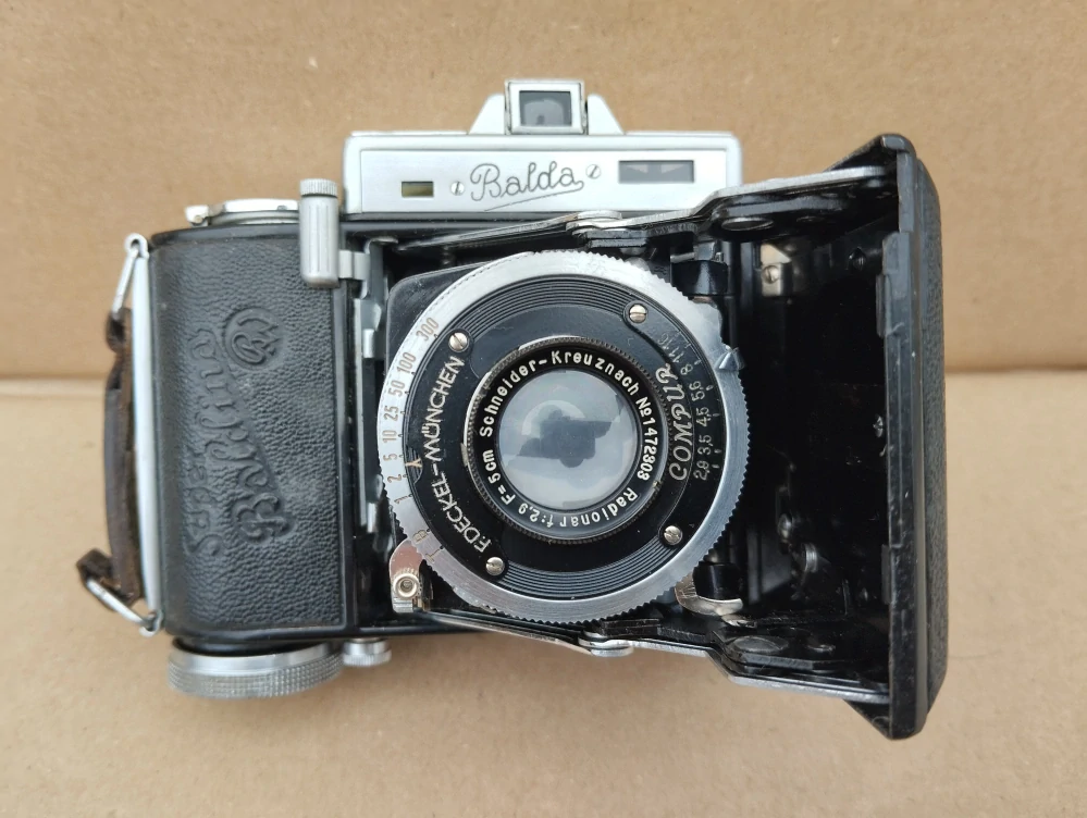 Starý fotoaparát Balda Super Baldina