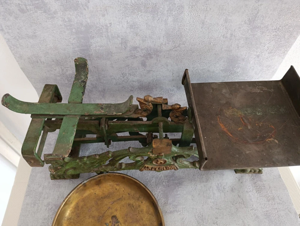 Starožitná figurální litinová váha Draci J.Sperling 5 Kg, rok 1936