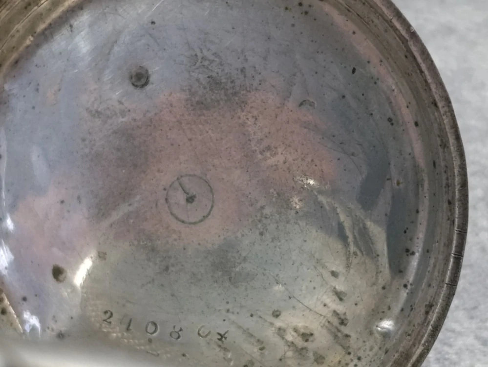 Starožitné kapesní hodinky – klíčovky, stříbro