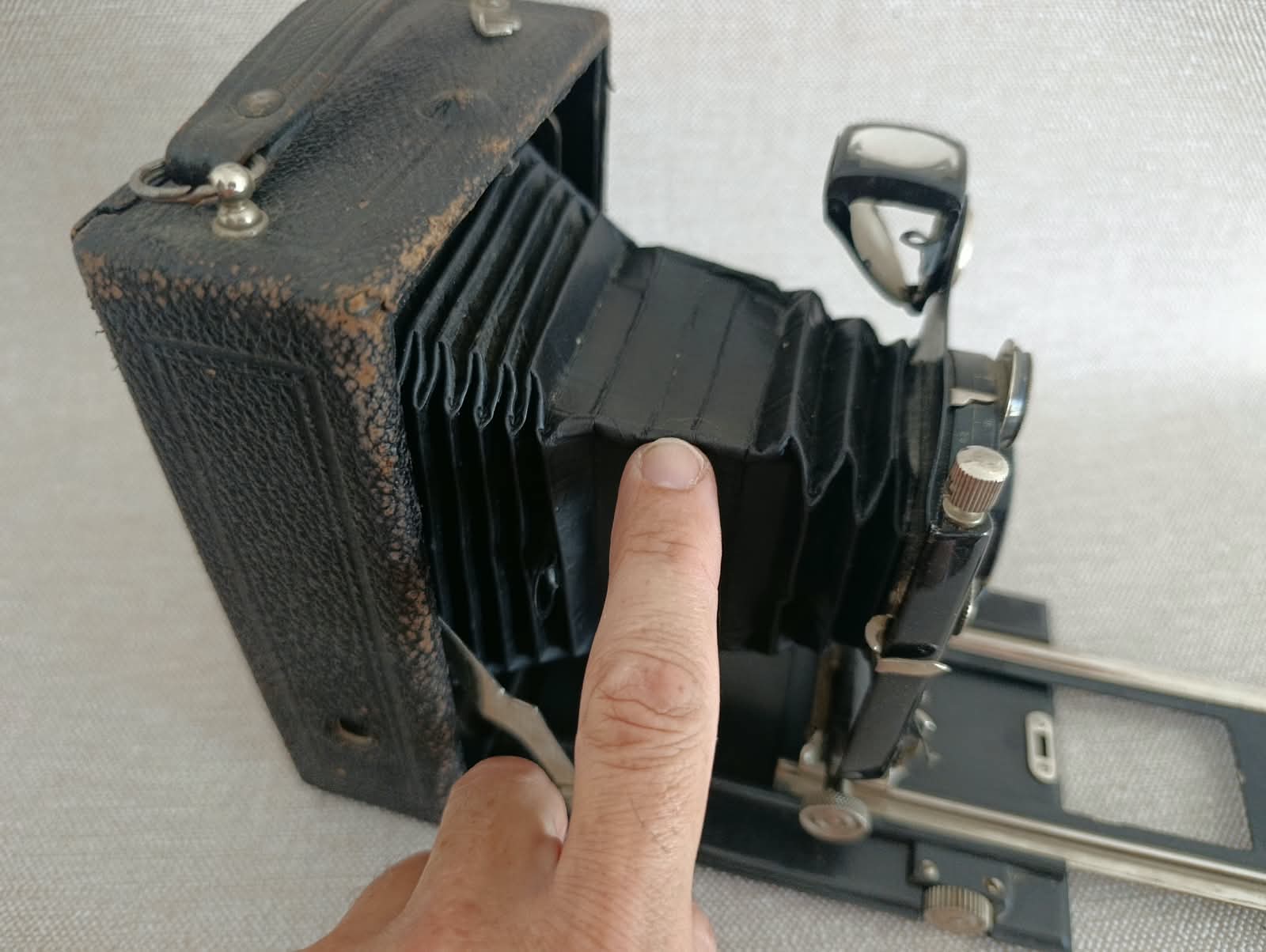 Velký fotoaparát Welta Meyer Unofokal 4,5/13,5 Compur – měchový fotoaparát, čtěte popis č.106