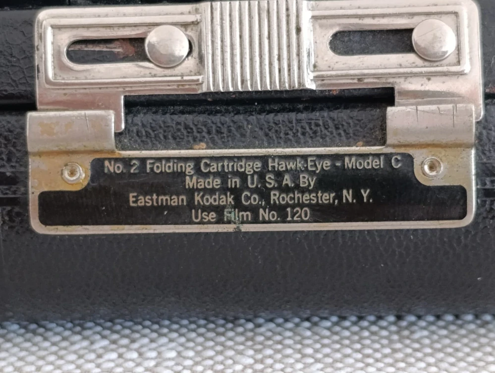 Historický Kodak No. 2 Folding Cartridge Hawkeye Model C