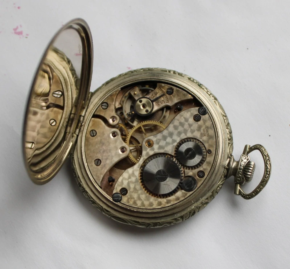 Starožitné švýcarské kapesní hodinky PRIMA HOMIS WATCH – Art Deco, funkční po hodináři, frakovky