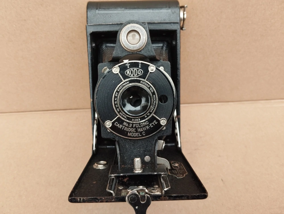 Starý velký fotoaparát Kodak KODO model C