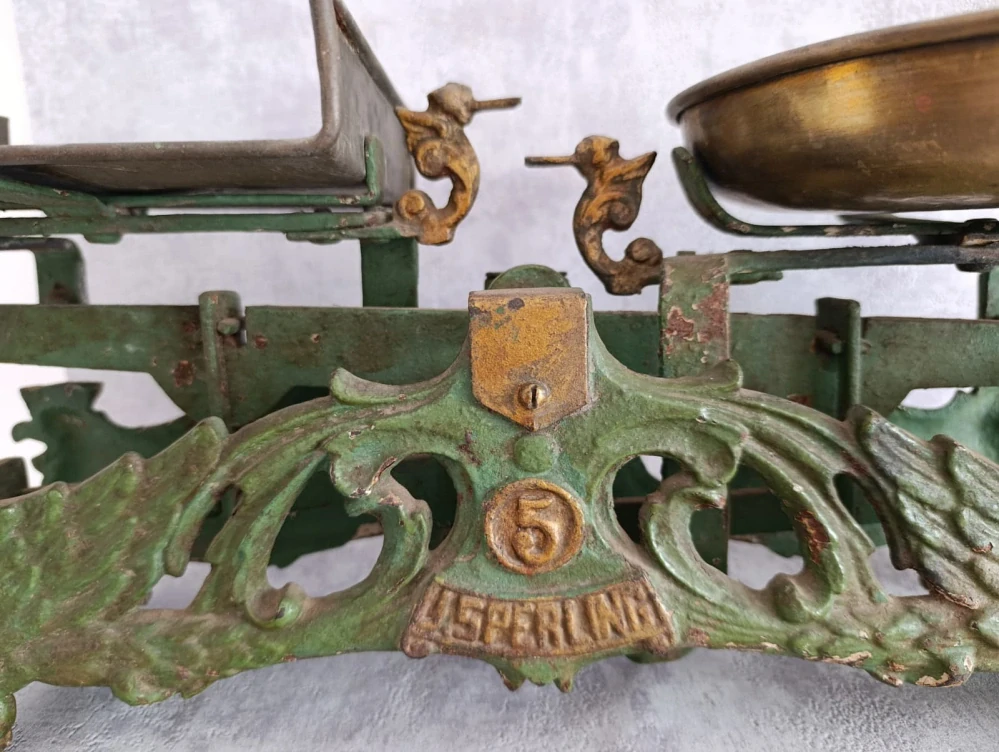 Starožitná figurální litinová váha Draci J.Sperling 5 Kg, rok 1936