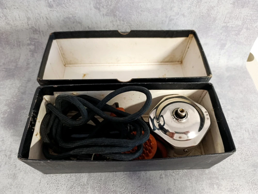 Starý masážní strojek OMEGA + původní krabice