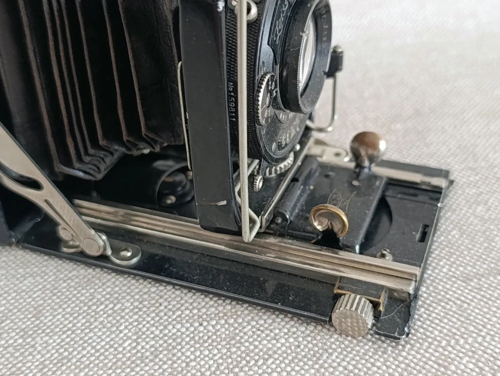 Zeiss Ikon měchový fotoaparát Zeiss Ikon Compur – historický č.88