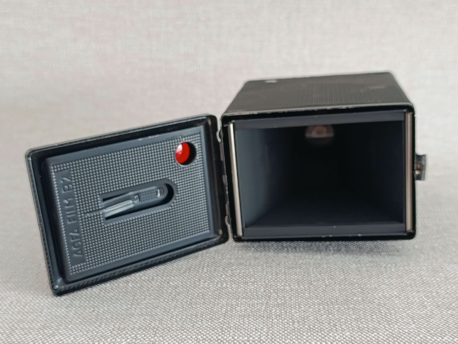Agfa Synchro-Box – starý německý fotoaparát 50. léta