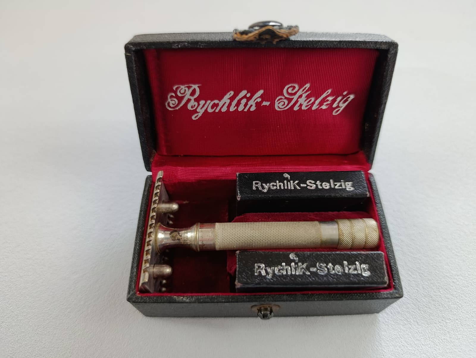 Starožitný holicí strojek Rychlík-Stelzig ČSR