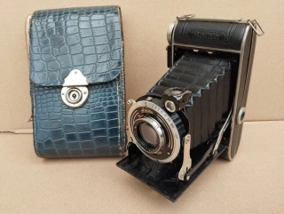 Starý fotoaparát BALDA Compur