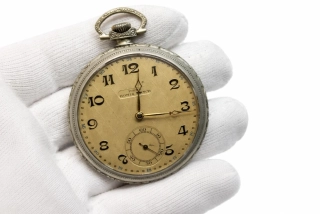 Starožitné švýcarské kapesní hodinky PRIMA HOMIS WATCH – Art Deco, funkční po hodináři, frakovky