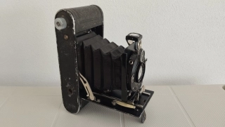 Starý fotoaparát Glunz mod. 333 Tiaranar-Anastigmat, dekorace, do sbírky