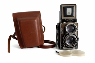 Starý fotoaparát Meopta Flexaret Automat – vintage, Československo