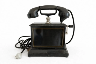 Starý dánský orig.telefon na kliku Kristian Kirkdo sbírky, k dekoraci