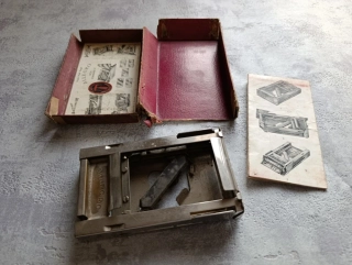 Starožitný brousek na žiletky ALLEGRO Standard H