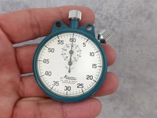Švýcarské kapesní stopky Minerva – funkční, 51 mm, vintage, zelenomodré pouzdro