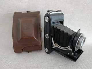 Zeiss Ikon Ercona I – Novonar Anastigmat 4,5/110 – pouzdro č.69